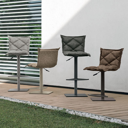 Chaise de bar contemporaine - DIGIONE - Target Point - d'intérieur / en tissu / avec piètement en métal peint
