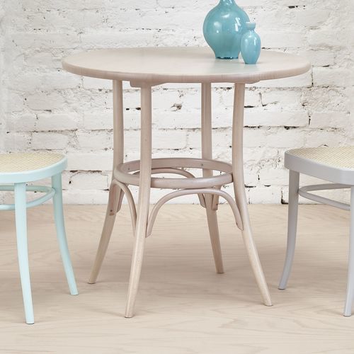 Table classique - 152 - TON a.s. - en hêtre / en bois courbé / avec piètement en hêtre