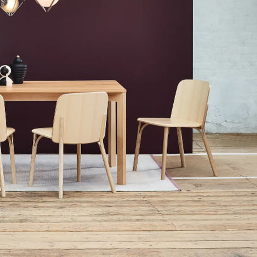 Chaise de salle à manger contemporaine - Split - TON a.s. - d'intérieur / en hêtre / en frêne