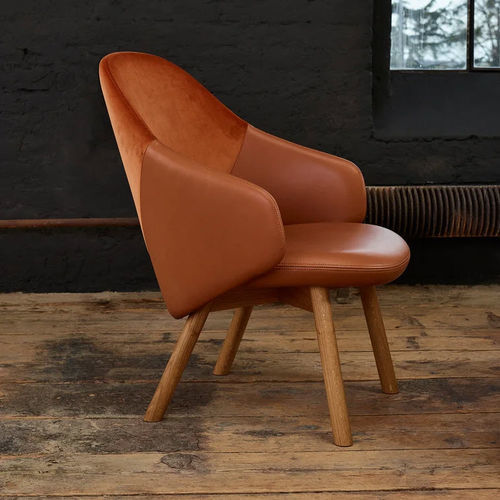 Fauteuil contemporain - Albu - TON a.s. - en tissu / en cuir / en hêtre