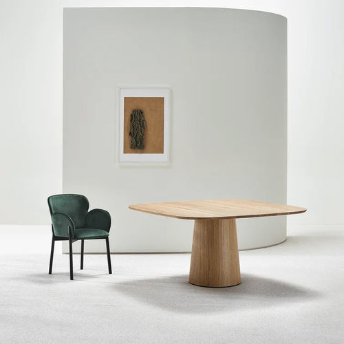 Table contemporaine - P.O.V. 462 - TON a.s. - en chêne / en hêtre / en noyer américain