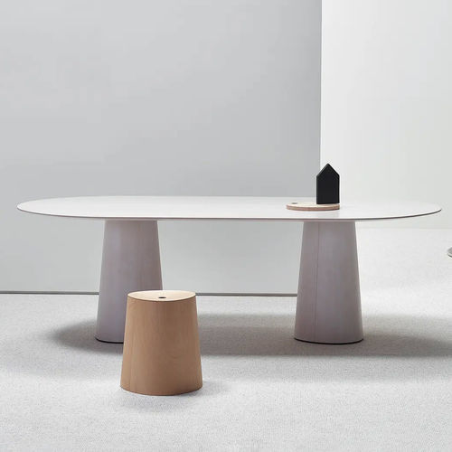 Table contemporaine - P.O.V. 464 - TON a.s. - en chêne / en hêtre / en noyer américain