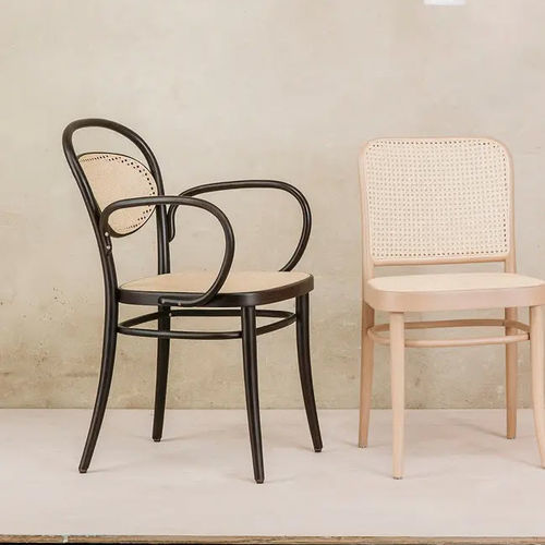 Chaise de salle à manger classique - 20  - TON a.s. - d'intérieur / en tissu / en cuir