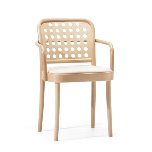 Chaise de salle à manger contemporaine - 822 - TON a.s. - d'intérieur / en tissu / en cuir