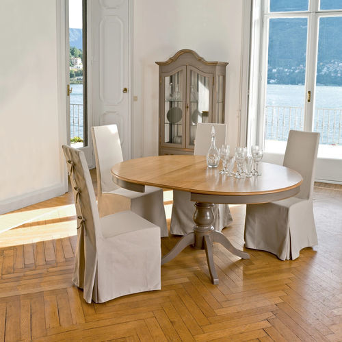 Table classique - ARAGO  - Tonin Casa - en bois laqué / avec piètement en bois / ronde