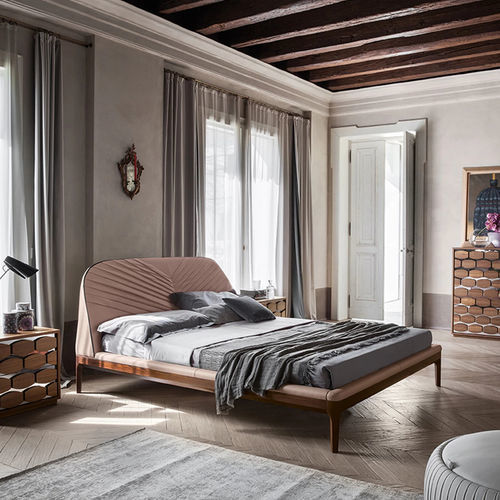 Lit double - MICHELANGELO - Tonin Casa - contemporain / tapissé / avec tête de lit tapissée