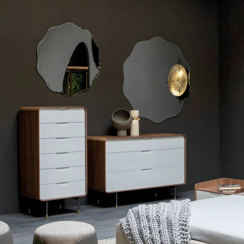 Commode haute - OPERA NIGHT - Tonin Casa - contemporaine / en bois laqué / en métal peint