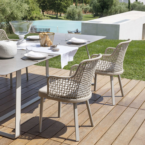 Chaise de jardin avec accoudoirs - EMMA - Varaschin - contemporaine / de terrasse / de plage