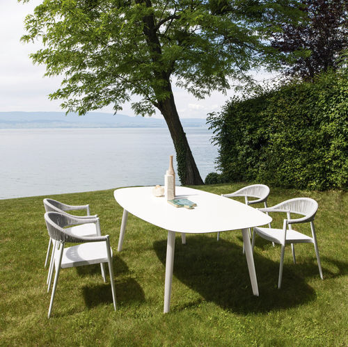 Table à manger contemporaine - ELLISSE - Varaschin - en HPL / en céramique / avec piètement en teck