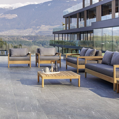 Table basse contemporaine - BALI - Varaschin - en teck / avec piètement en teck / carrée