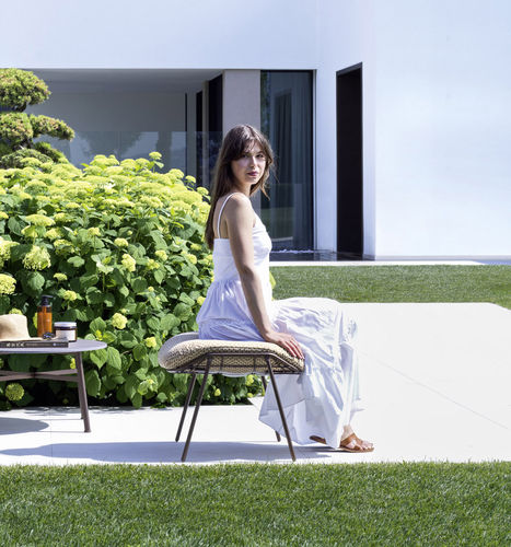 Repose-pied contemporain - SUMMER SET - Varaschin - en tissu / en acier à revêtement par poudre / de jardin