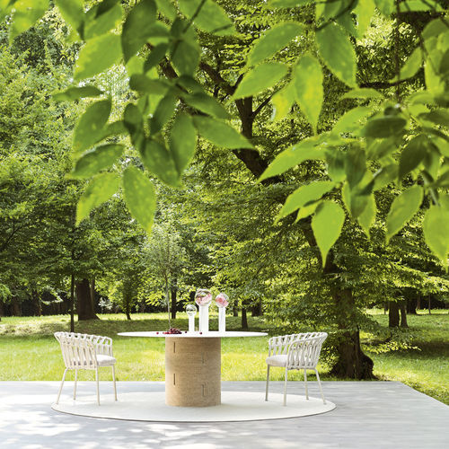 Table contemporaine - 257T11 - Varaschin - en aluminium / bois / en iroko