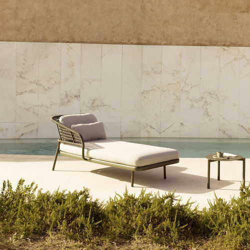 Méridienne contemporaine - PLINTO DORMEUSE - Varaschin - en aluminium thermolaqué / en tissu / en fibre synthétique
