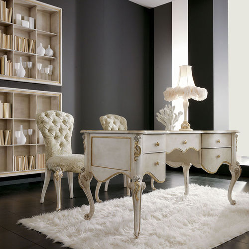 Bureau de style - BOTERO  - Volpi - en bois laqué / 4 pieds