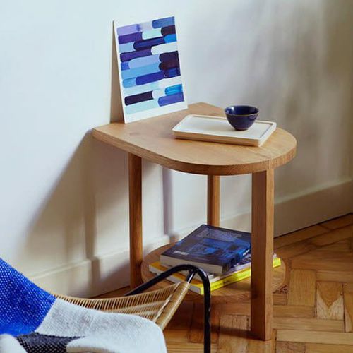 Table d'appoint contemporaine - Hardy - Zilio A&C - en chêne / avec piètement en bois / avec rangement