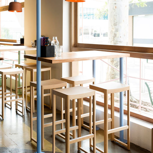 Tabouret de bar contemporain - Seleri  - Zilio A&C - en chêne / en hêtre / avec piètement en bois