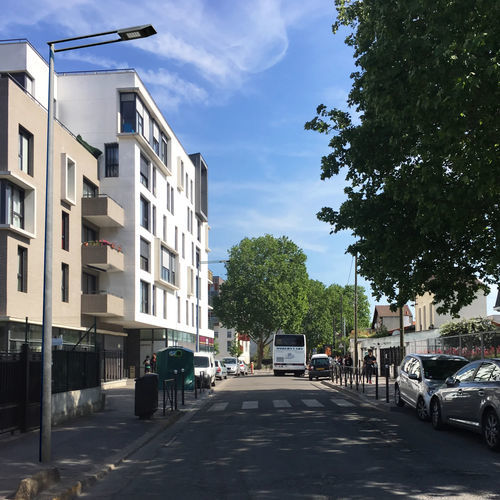 Lampadaire urbain - LEXIK - Eclatec - contemporain / en aluminium / avec diffuseur en verre trempé