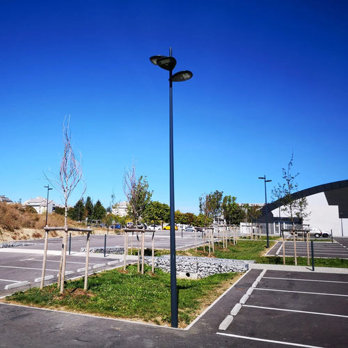 Lampadaire urbain - SONATA - Eclatec - contemporain / en aluminium / avec diffuseur en verre trempé
