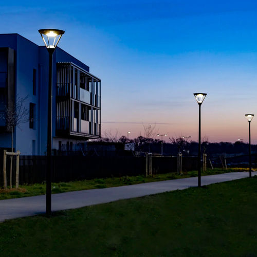 Lampadaire urbain - ELYXE - Eclatec - contemporain / en PMMA / en aluminium