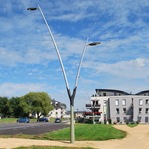Lampadaire urbain - SILLEM - Valmont France - contemporain / en aluminium / autres sources