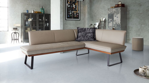 Banquette contemporaine - FRAIM  - Koinor - en tissu / en cuir / avec piètement en acier