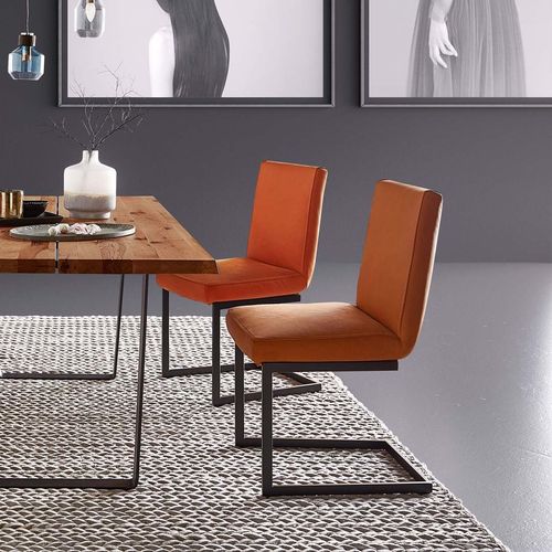 Chaise de salle à manger contemporaine - 1208 - Koinor - d'intérieur / en cuir / avec piètement en bois massif