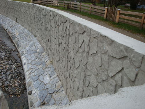 Matrice de coffrage pour mur de soutènement - LA REUNION - RECKLI GmbH - pour béton imprimé