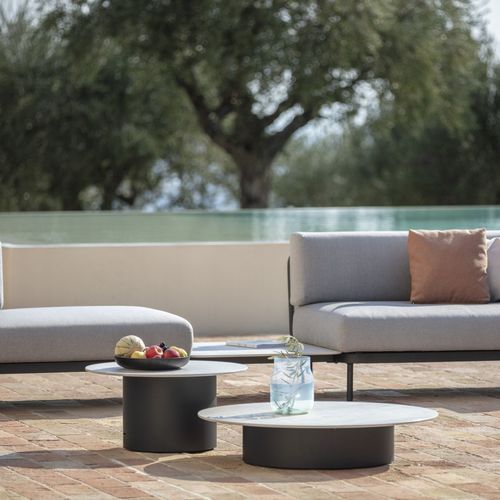 Table basse contemporaine - BRANTA - Todus - en céramique / avec piètement en acier inoxydable / ronde