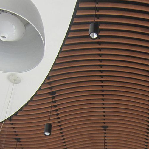 Faux-plafond en bois massif - LINEA SWELL - LAUDESCHER - en laine minérale / en panneaux / pour bureau