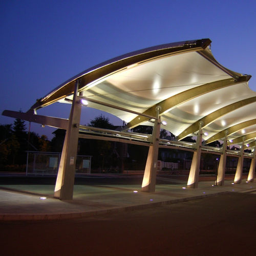 Structure tendue sur ossature métallique - Socotex - Abritez-vous chez nous - auvent / modulaire / pour couverture