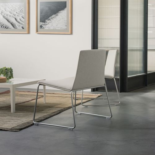 Chauffeuse contemporaine - MONTARA650 - Coalesse - en tissu / en chêne / en métal