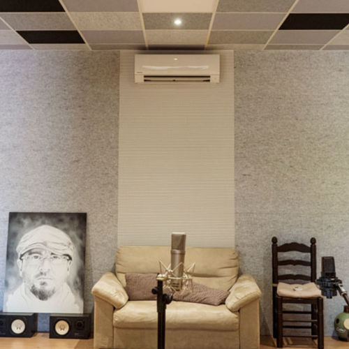 Panneau acoustique mural - Ideatec Advanced Acoustic Solutions - en fibre de polyester / rectangulaire / lisse