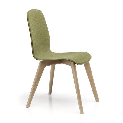 Chaise contemporaine - RING - Fit Interiors - d'intérieur / en laine / en hêtre