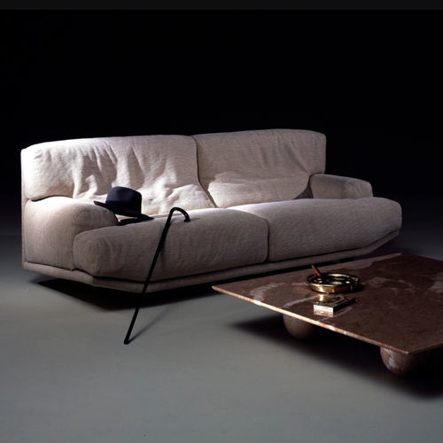 Canapé contemporain - BOSS - Giovannetti Collezioni - en tissu / avec accoudoirs / avec coussin amovible