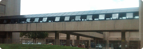 Auvent pour bâtiment tertiaire - Solar Innovations, Inc. - en aluminium / en verre / plat