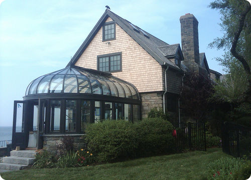 Toit vitré en acier - Solar Innovations, Inc.