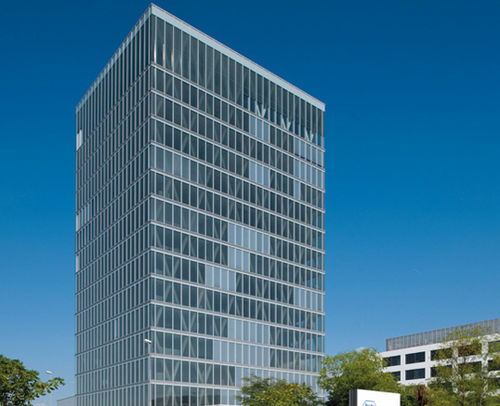 Panneau en verre transparent - ROCHE DIAGNOSTICS INTERNATIONAL AG - Josef Gartner - pour façade / plat