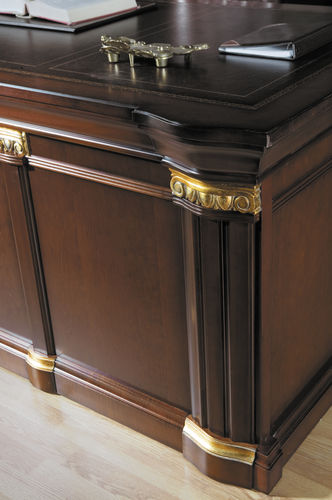 Bureau de direction - Alpuch - classique / en bois / piétement en panneaux