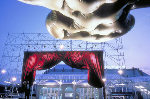 Membrane architecturale en polyester - GOLDEN CLOUD - Hightex - en PVC / pour structure gonflable / colorée