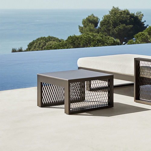 Table basse contemporaine - THE FACTORY - VONDOM - aluminium / avec piètement en aluminium / carrée