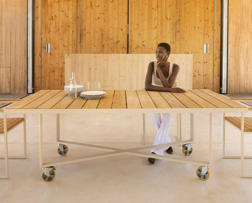 Table à manger contemporaine - VINEYARD   - VONDOM - en bois / en aluminium / avec piètement en aluminium