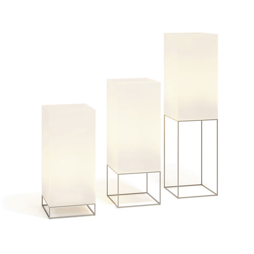 Lampe sur pied - VELA - VONDOM - en aluminium / en polyéthylène rotomoulé / contemporaine
