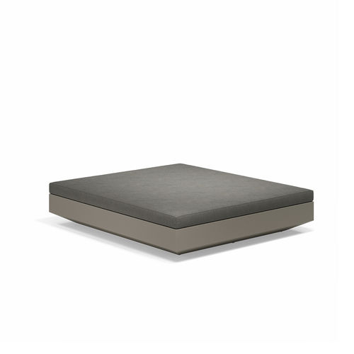 Bain de soleil contemporain - VELA - VONDOM - en tissu / en polyéthylène / dossier ajustable