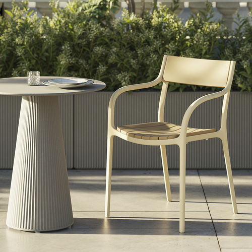 Chaise contemporaine - Madison  - VONDOM - d'extérieur / en bois / en tissu