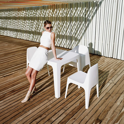 Chaise de jardin contemporaine - SOLID - VONDOM - d'intérieur / d'extérieur / en polypropylène