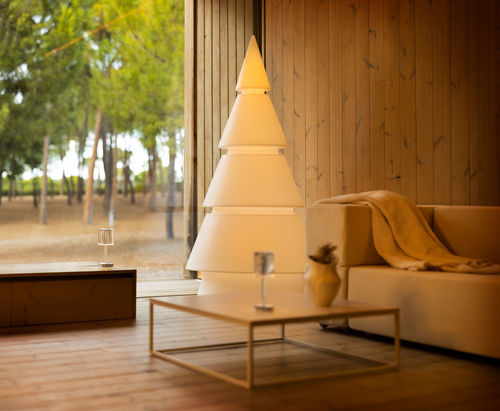 Lampe de sol - FOREST - VONDOM - en aluminium / en polyéthylène / contemporaine