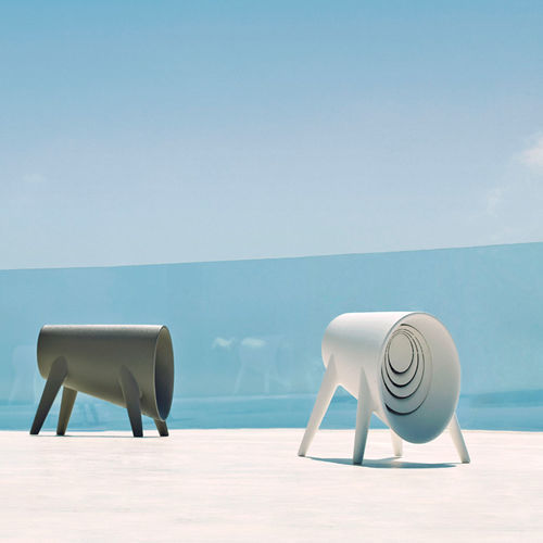 Tabouret design original - BUM BUM - VONDOM - en polyéthylène / avec piètement en polyéthylène / lumineux