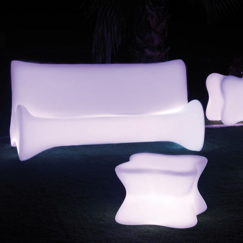 Canapé design original - PAL - VONDOM - de jardin / en polyéthylène / lumineux
