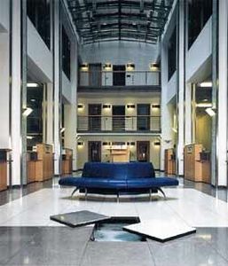 Plancher technique en sulfate de calcium - NORTEC  - Hyperline Systems Inc. - d'intérieur