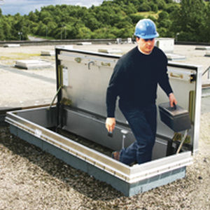 Trappe de visite de toit - L-50TB - Bilco UK - rectangulaire / en aluminium / avec échelle